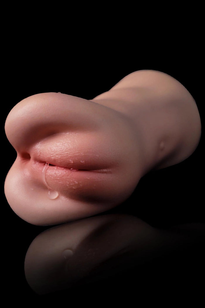 Elsa: 1.65LB Silicone Pocket Pussy With Virgin Labia